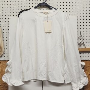 Blushing heart white ruffle sleeve shirt NWT